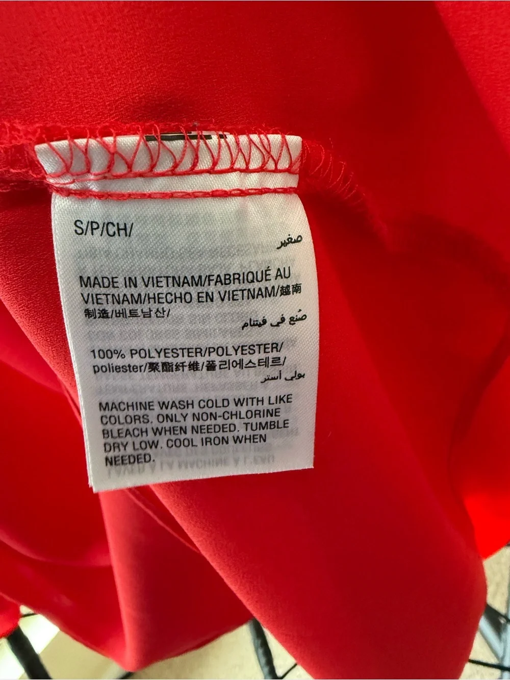Alfani Red V-Neck Blouse with Sheer Mesh Pleated Sleeves Size Small SP19 - Picture 5 of 7